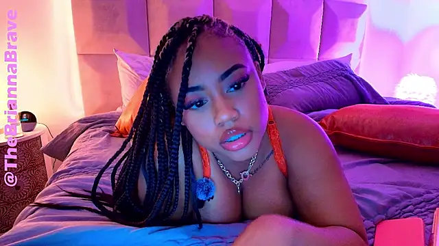 BriannaBrave live sex cam