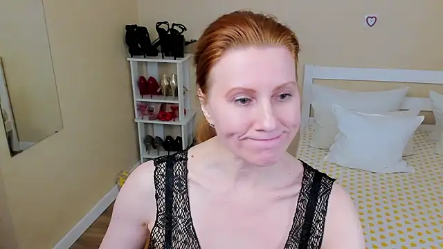 FoxySophia live sex cam