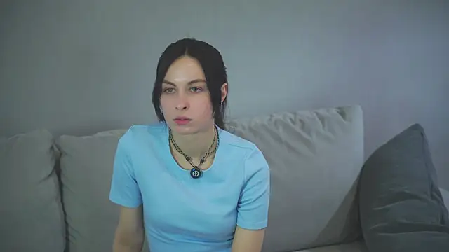 LoisAbad's cam snapshot