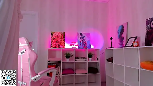 betty_brianna's cam snapshot