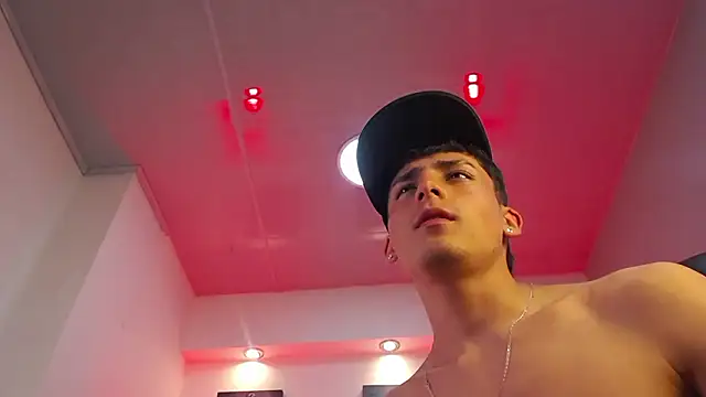 MateoMitchell live sex cam