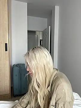 Kiss_Aurora_ live sex cam