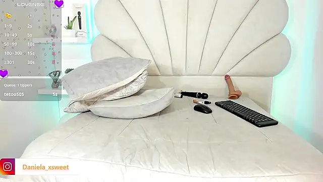 Danielaangelina live sex cam
