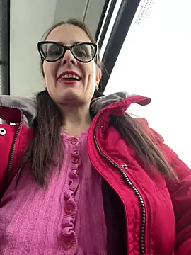 NataKitten live sex cam