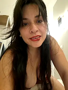 astridcollinsvip live sex cam