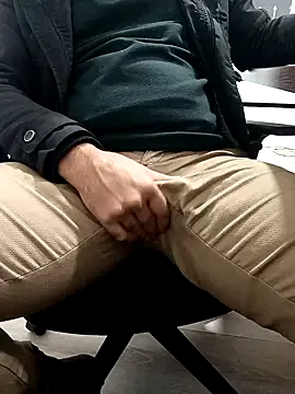 Yaman_33 live sex cam