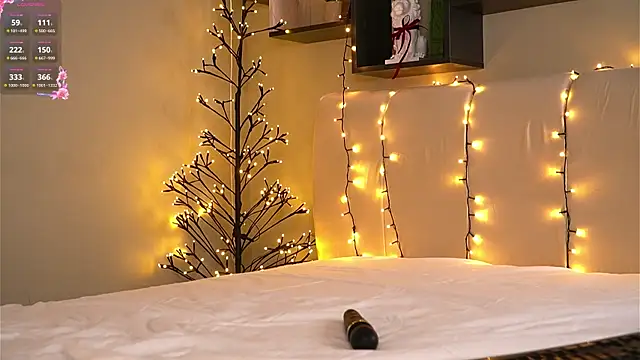 GenevieveBuden's cam snapshot