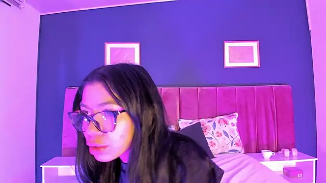 Little_Lexyy's cam snapshot