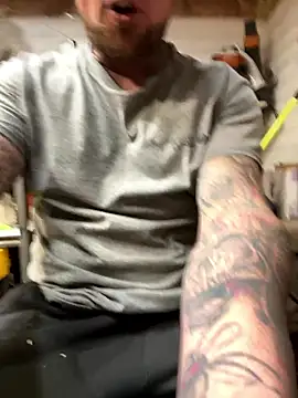 WIDBIGWHITECOCK live sex cam