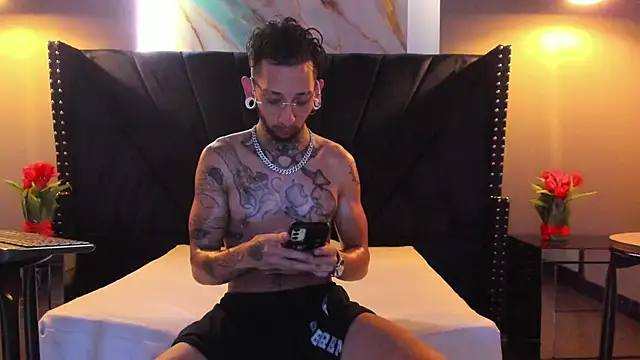 axel_valtier live sex cam