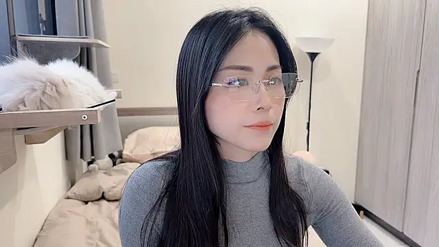 BabyOneDaily's cam snapshot