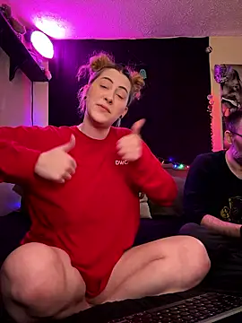 Mallorykoxx69 live sex cam