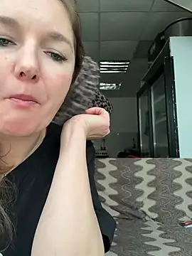 _Mila_Love's cam snapshot