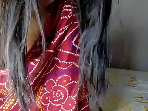 Haseen_Dilrubaa's cam snapshot