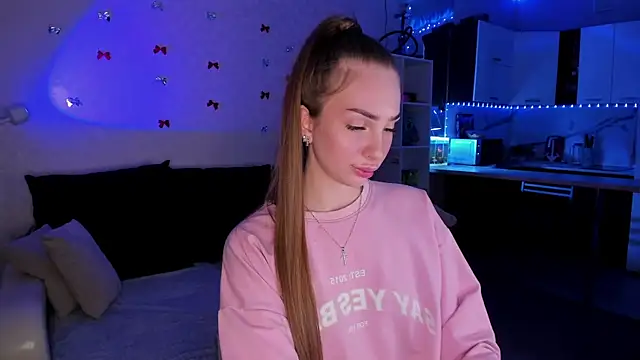 LababyAlice's cam snapshot