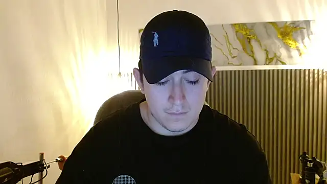 Lancelot_19's cam snapshot