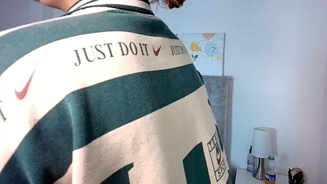 Lucy_Carson_'s cam snapshot