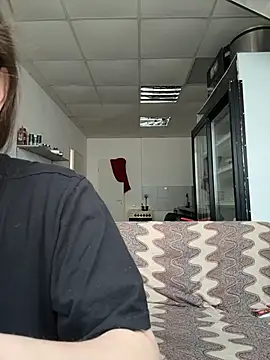 _Mila_Love's cam snapshot