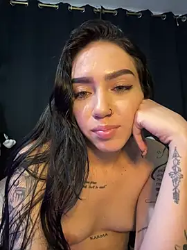 Moon11-'s cam snapshot