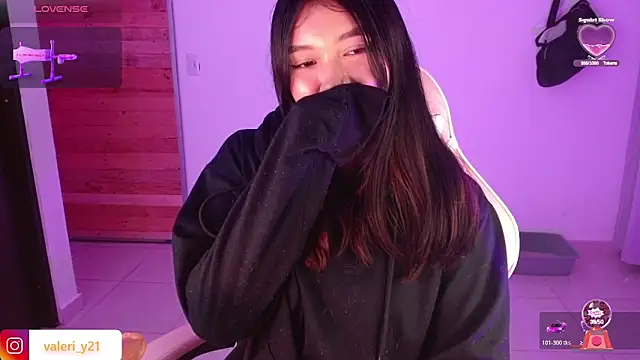 Moonbell_bell's cam snapshot