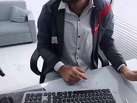 rahulkajuuu0909's cam snapshot