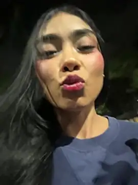 amber_white15's cam snapshot