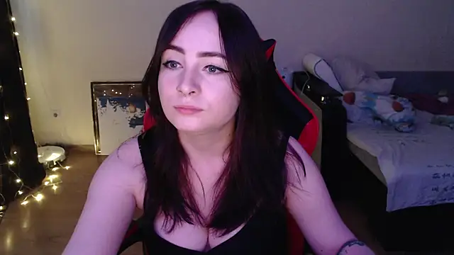 Laralianna's cam snapshot