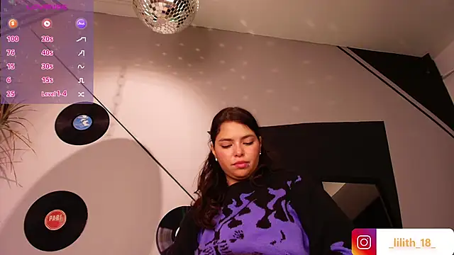 _Lilith_18_'s cam snapshot