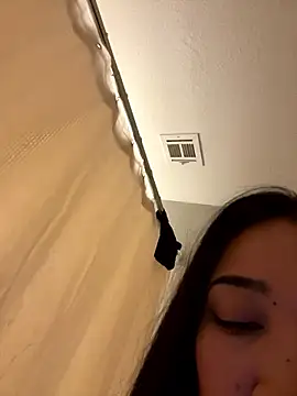 babygirlesme's cam snapshot