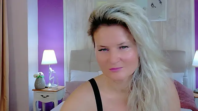 Annie_Joya's cam snapshot