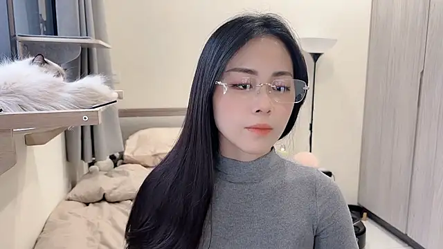 BabyOneDaily's cam snapshot