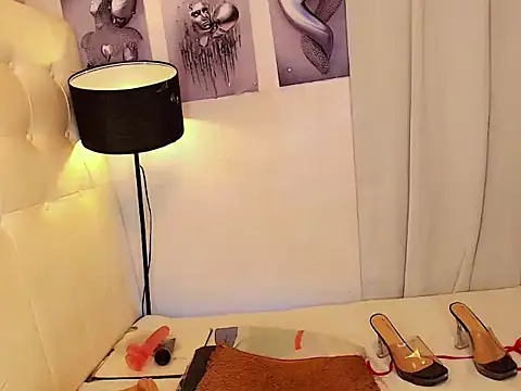 Foxxy_Barbie live sex cam