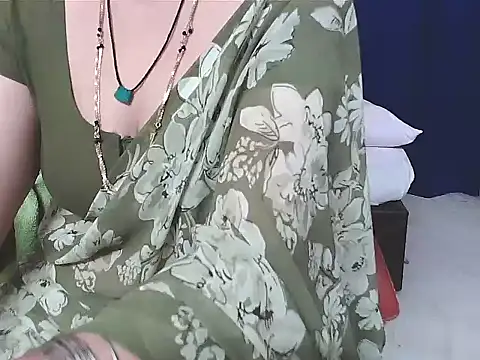 sunitha-3 live sex cam