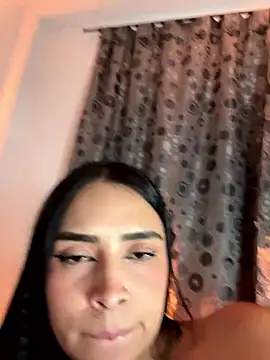 Linna_Cam live sex cam