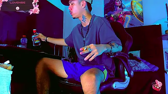 HannibalLester live sex cam