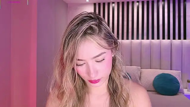 AmaiaHaywood's cam snapshot