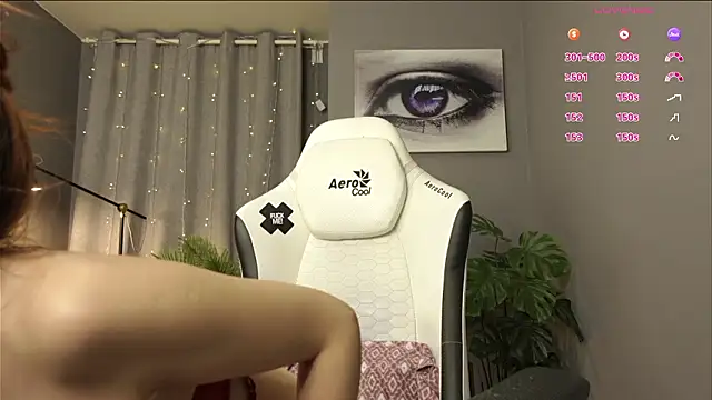 Megany live sex cam