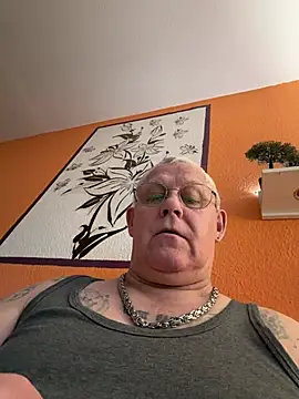 smaili1513's cam snapshot