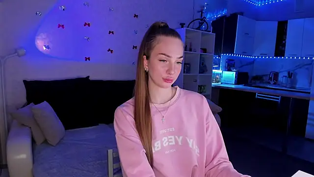 LababyAlice's cam snapshot