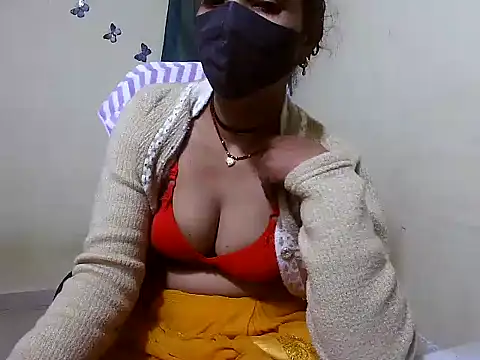 Shivani-Gupta's cam snapshot