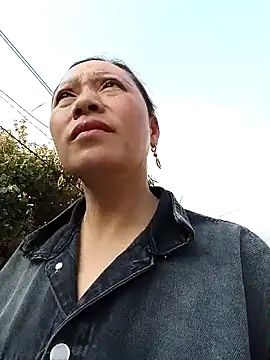 Jooj-'s cam snapshot