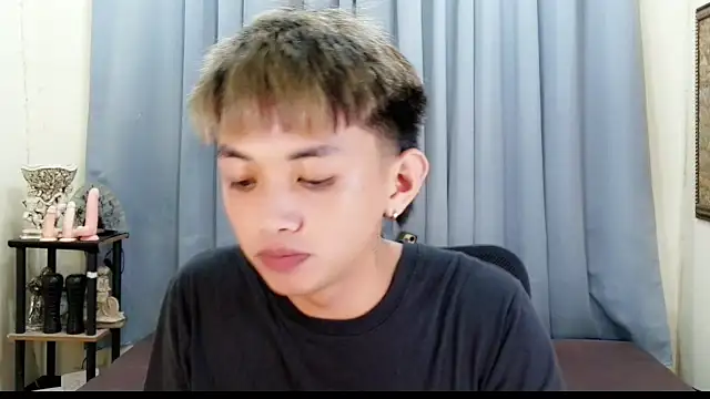 Wild_Prince69 live sex cam