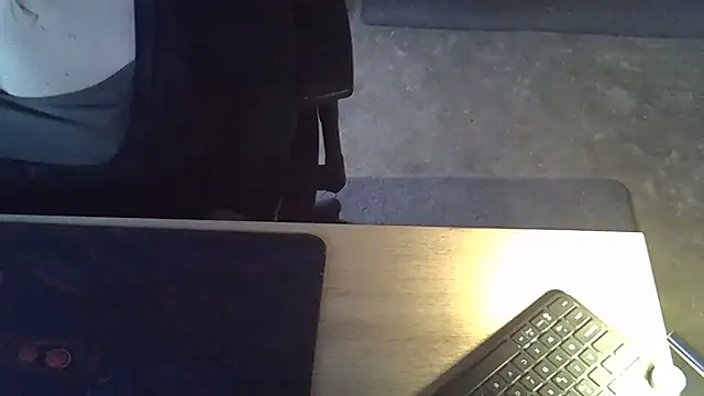 Silvia2277 live sex cam