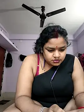 Deborbhavi222's cam snapshot