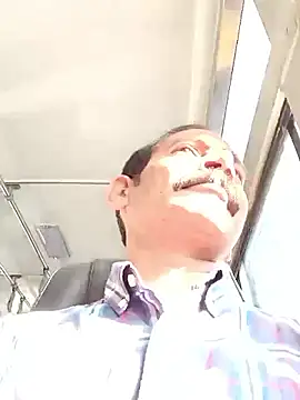 Mdsalu47's cam snapshot