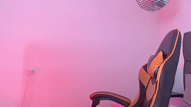 Catalina_Wish's cam snapshot