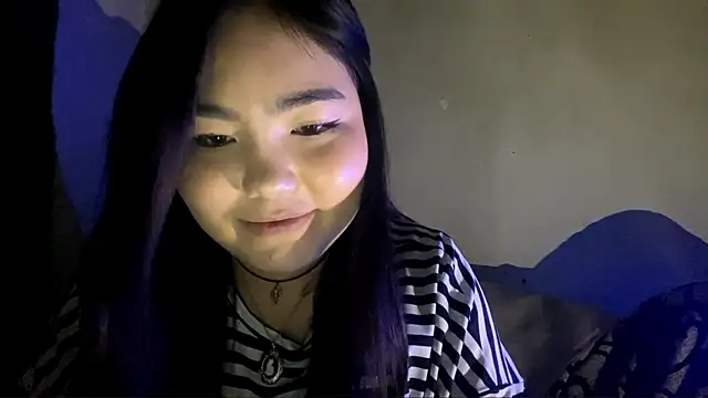 MollyAsian live sex cam