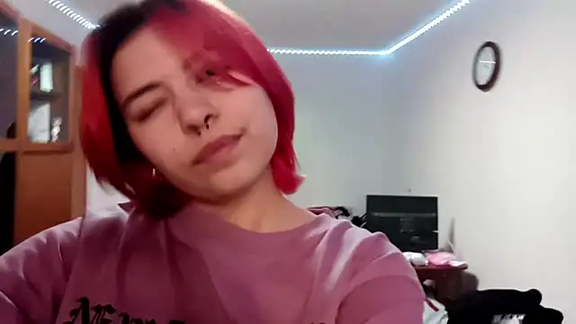 Evakpoplover's cam snapshot