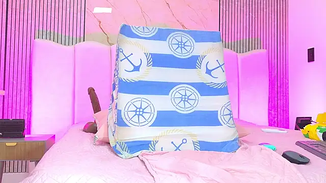 Sofia_martiin's cam snapshot