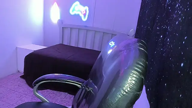 SallyKitty_'s cam snapshot